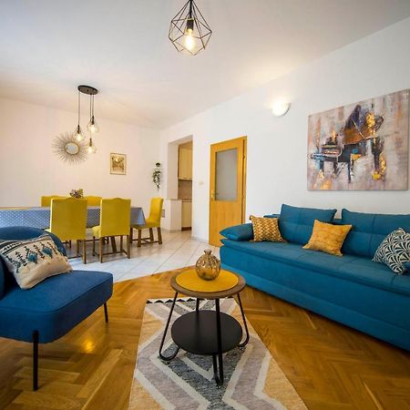 3 Bedroom Apartment Antonio Kaštela Extérieur photo