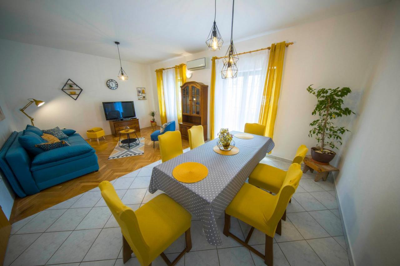 3 Bedroom Apartment Antonio Kaštela Extérieur photo
