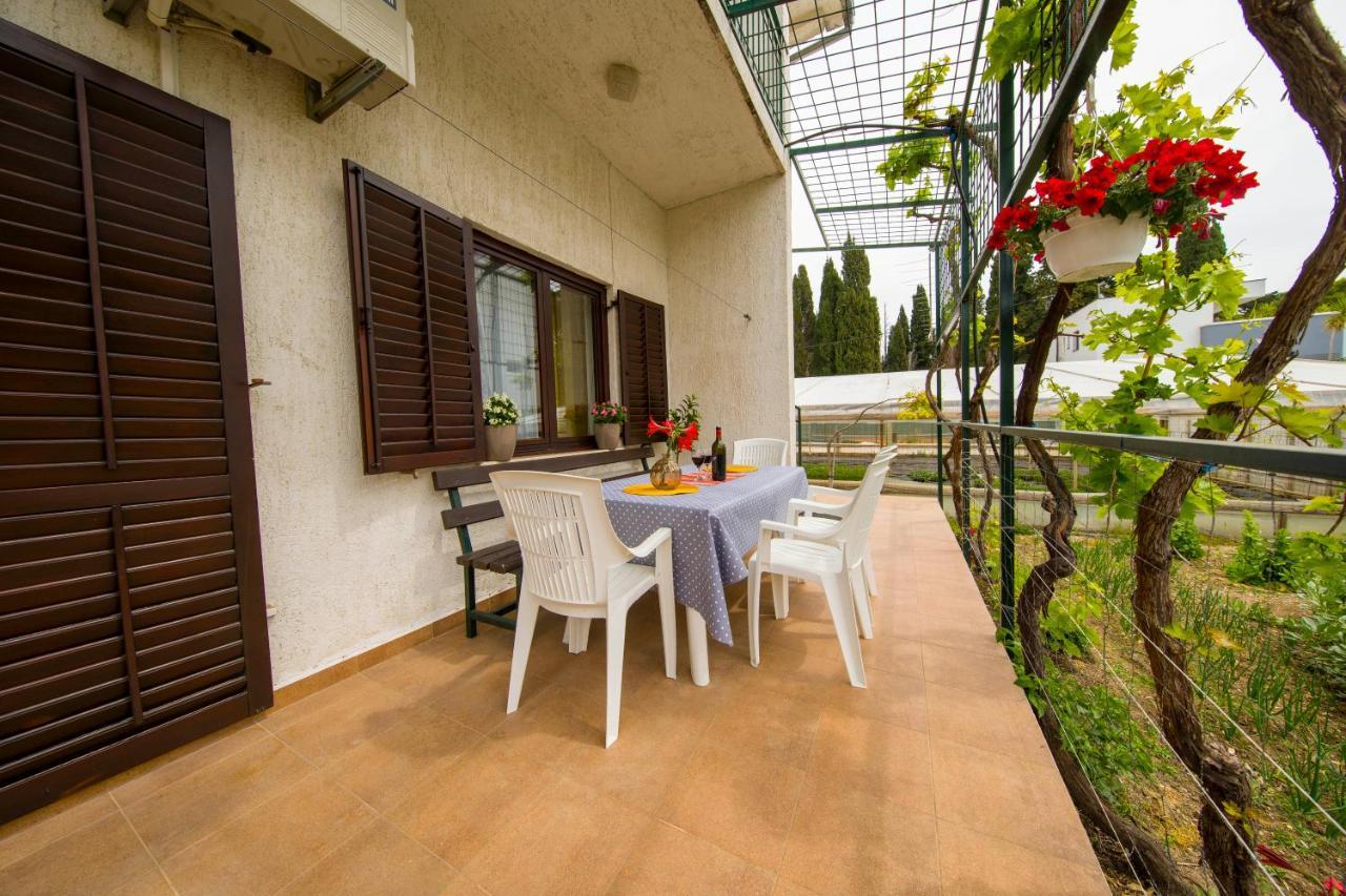 3 Bedroom Apartment Antonio Kaštela Extérieur photo