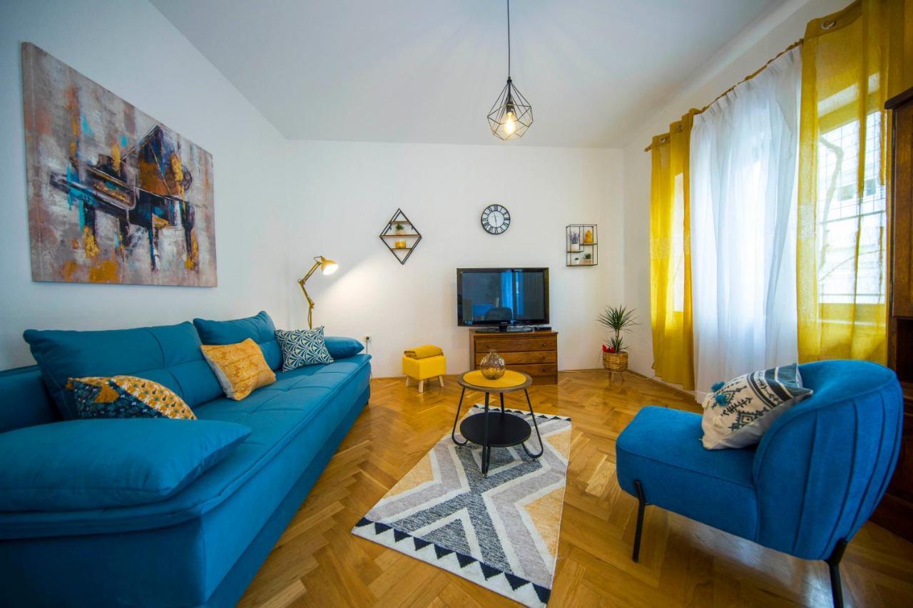 3 Bedroom Apartment Antonio Kaštela Extérieur photo