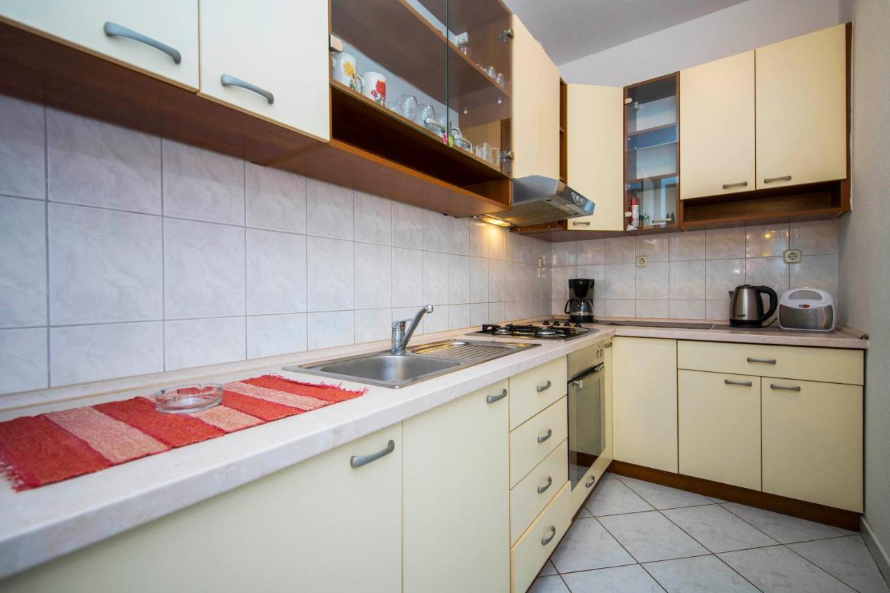 3 Bedroom Apartment Antonio Kaštela Extérieur photo