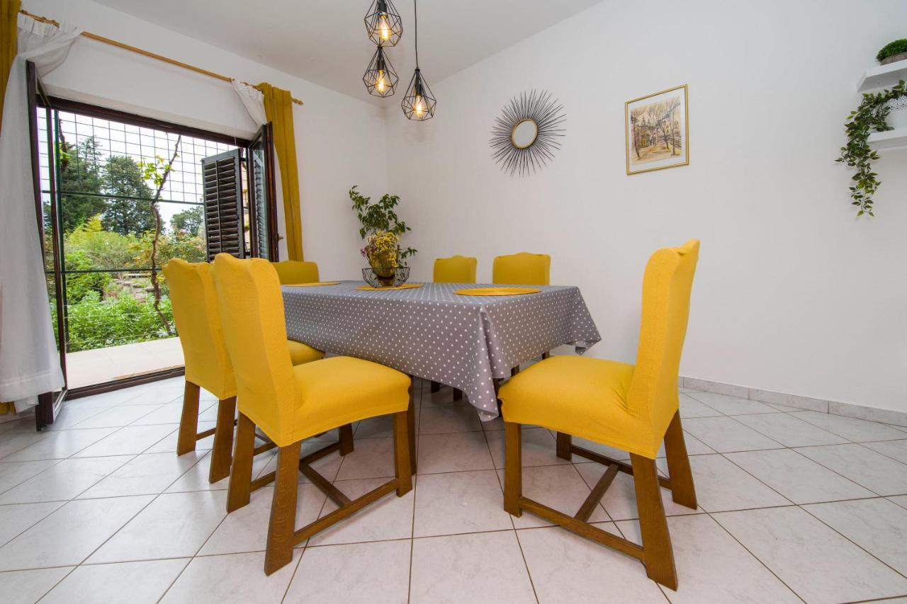 3 Bedroom Apartment Antonio Kaštela Extérieur photo